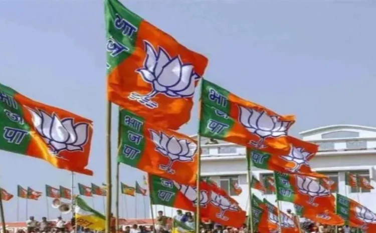 BJP कर्नाटक चुनाव में अपनाएगी गुजरात वाली रणनीति,115 सीटें की चिह्नित,केंद्रीय नेताओं को सौंपेगी जिम्मेदारी
