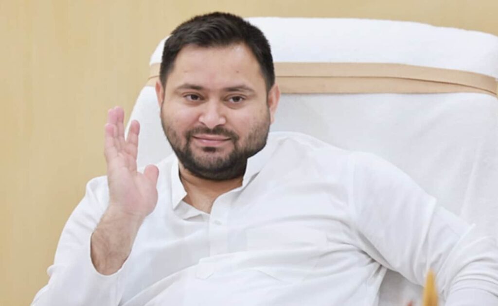 बिहार की राजनीति में हो सकती है बड़ी बदलाव! आज पटना पहुंच रहे हैं लालू यादव 1 9k68m5pg tejashwi yadav 625x300 10 October 22