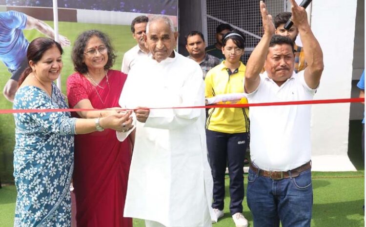 एस्ट्रोटर्फ सुविधा से छात्र खेल प्रतिभा प्रदर्शित करने में सक्षम बनेंगे – डा. जगदीश गाँधी
