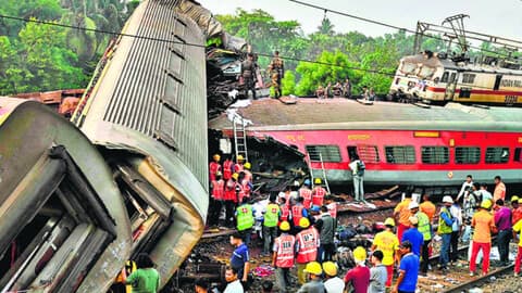 more than 290 people were killed in the odisha tra jpg 1685856346