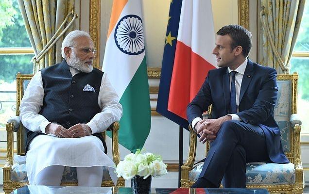 0.32117000 1496487111 636 pm meeting with french president at elysee palace in paris in france 7