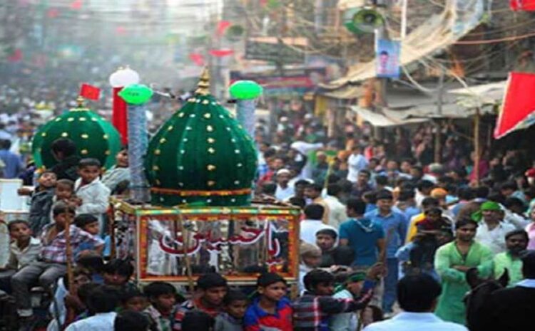 मुहर्रम पर आज निकलेगा मातमी जुलूस,छावनी में तब्दील हुआ शहर,भारी पुलिस बल तैनात