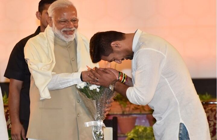 पीएम मोदी के दुलार से गदगद हुए चिराग पासवान!हनुमान की एनडीए में हुई वापसी