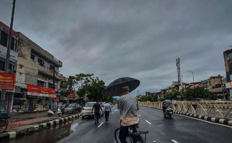 पश्चिम बंगाल की खाड़ी में बन रहा चक्रवात,कई राज्य में तेज होगी बारिश की रफ्तार