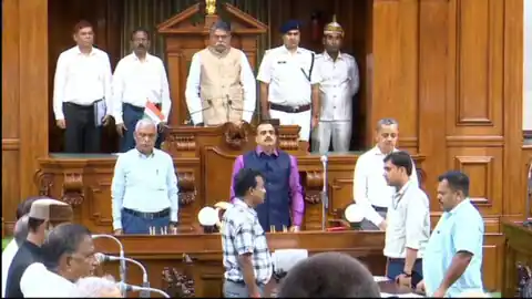 मानसून सत्र के पहले दिन BJP का हंगामा,नीतीश-तेजस्वी से मांगा इस्तीफा,शोक प्रस्ताव के बाद सदन स्थगित