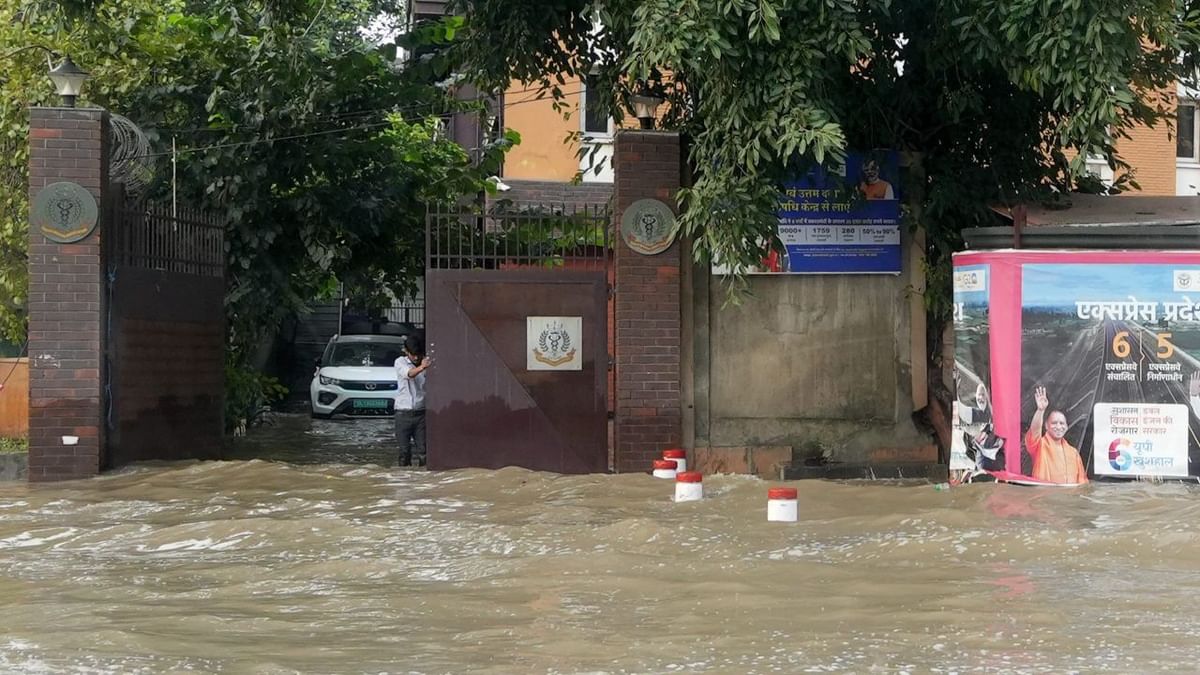 delhi flood 11