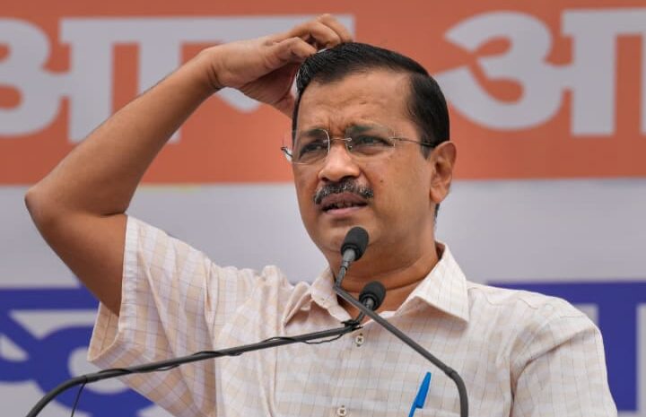मानहानि केस में केजरीवाल को लगा सुप्रीम कोर्ट से झटका,पीएम डिग्री मामले में राहत देने से किया इंकार