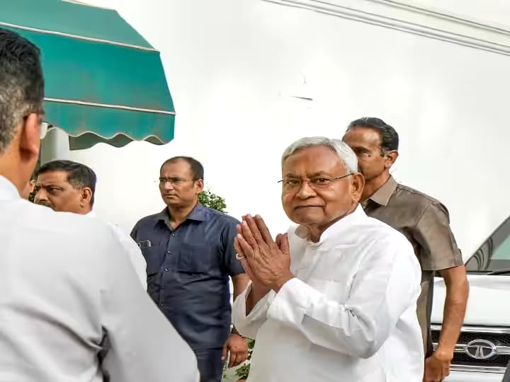 विपक्षी गठबंधन के पीएम उम्मीदवार को लेकर मंत्री तेजप्रताप ने किया बड़ा दावा,कहा-नीतीश कुमार हीं होंगे पीएम पद का उम्मीदवार 1 IMG 20230830 WA0072