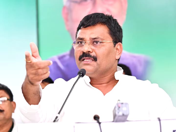 चुनाव को लेकर एक्टिव हुई सीएम नीतीश की पार्टी,चुनावी रणनीति बनाने में जुटे उमेश कुशवाहा 1 IMG 20230906 WA0039