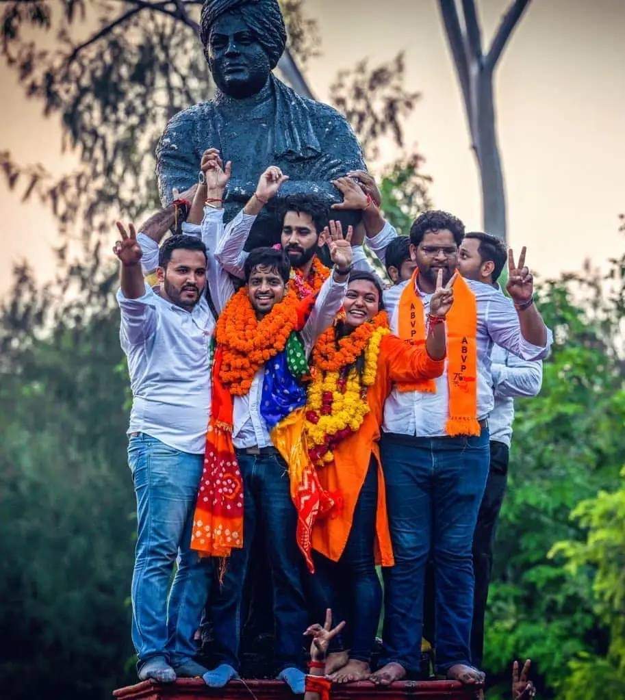 दिल्ली विश्वविद्यालय में ABVP की जीत पर शाह ने दी बधाई,अध्यक्ष पद पर तुषार तो सचिव पद पर अपराजिता कुशवाहा ने दर्ज की जीत 1 IMG 20230924 WA0006