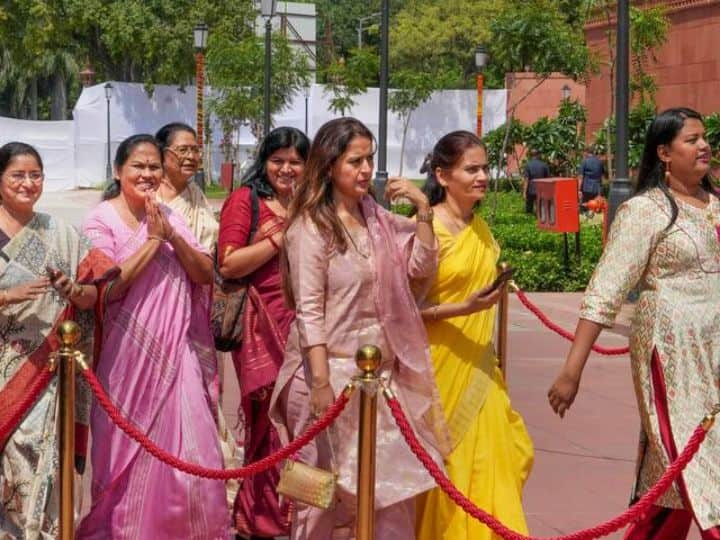 राजद के इस नेता का विवादित बयान आया सामने,कहा-आरक्षण मिलने के बाद लिपिस्टिक-पाउडर लगाकर आएंगी महिलाएं 1 IMG 20230930 WA0023