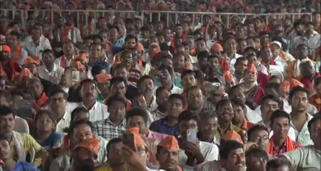 छत्तीसगढ़ में बोले प्रधानमंत्री मोदी-विकसित भारत का सपना तब सिद्ध होगा जब हर प्रदेश,हर जिला,हर गांव होगा विकसित 1 IMG 20231003 WA0026