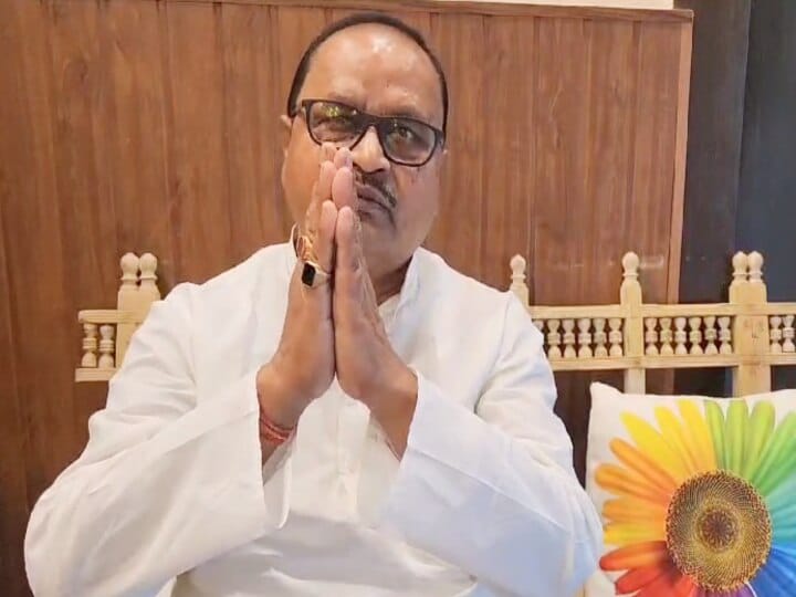 जदयू विधायक ने पत्रकारों को दी गाली तो बोले गिरिराज सिंह-जंगलराज पार्ट 2 सुपर आ गया है लालू-राबड़ी के राज में भी ऐसा ही होता था 1 IMG 20231006 WA0040