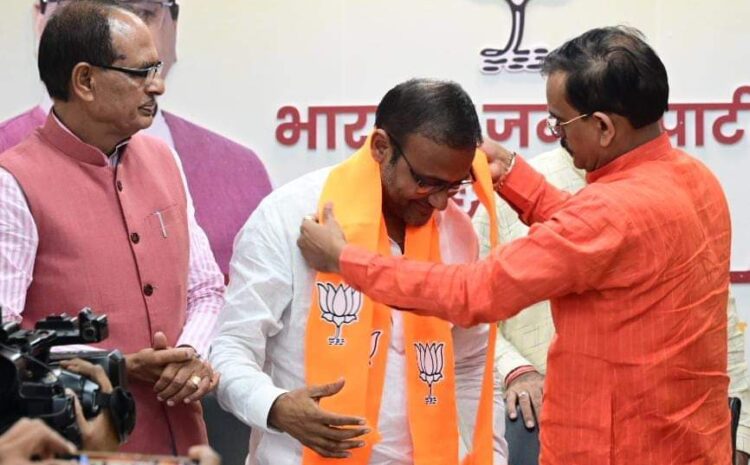 एमपी में कांग्रेस को लगा बड़ा झटका,राहुल के विधायक ने थामा बीजेपी का दामन