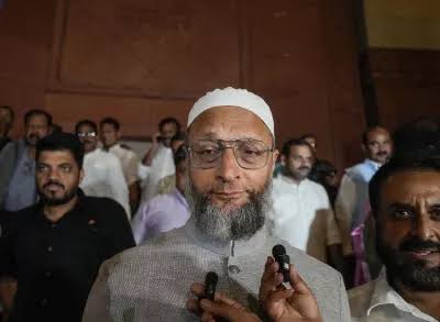 इजराइल-हमास के बीच चल रहे युद्ध पर ओवैसी का बयान आया सामने,लगाया ‘फिलिस्तीन जिंदाबाद’ का नारा