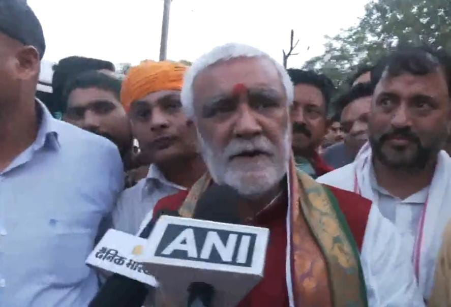 नॉर्थ ईस्ट एक्सप्रेस रेल हादसे में रेस्क्यू ऑपरेशन का काम हुआ खत्म,ट्रेन में फंसे सभी यात्रियों ने ली चैन की सांस 1 IMG 20231012 WA0010