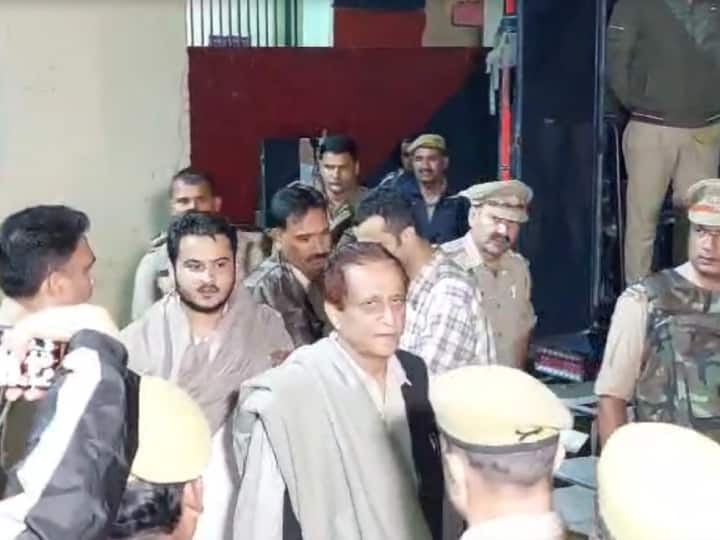 आजम खान को लग रहा है एनकाउंटर का डर,जेल से शिफ्ट करने के दौरान आज बोले आजम-हो सकता है मेरा एनकाउंटर 1 IMG 20231022 WA0006