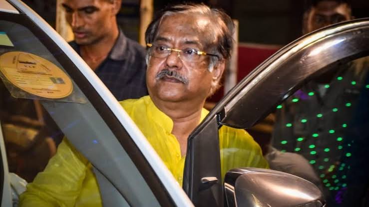 ममता बनर्जी के मंत्री ज्योतिप्रिय मलिक पर हुआ बड़ा एक्शन,राशन घोटाले में ED ने फ्रीज किए बैंक एकाउंट