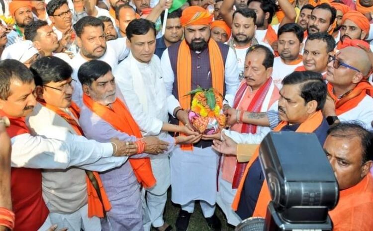 रंगारंग कार्यक्रम और कलश यात्रा के बाद अमृत कलश विशेष ट्रेन से दिल्ली रवाना