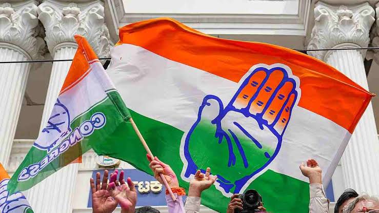 एग्जिट पोल्स में कांग्रेस को बढ़त मिलती देख अलर्ट हुई हाईकमान,विधायकों को बेंगलुरू भेजने की तैयारी हुई शुरू 1 IMG 20231201 WA0002