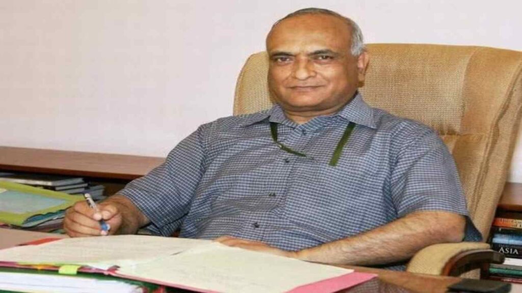 साइबर ठगों ने लद्दाख के पूर्व उपराज्यपाल के अकाउंट से उड़ा लिए लाखों रुपए,पुलिस थाने में दर्ज हुआ केस 1 IMG 20231202 WA0037