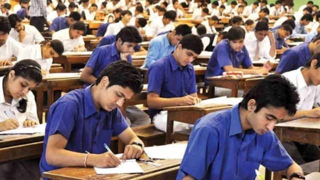 10वीं और 12वीं के एग्जाम के लिए बिहार बोर्ड ने जारी किए कैलेंडर,1 फरवरी से इंटर का तो 15 फरवरी से मैट्रिक का होगा एग्जाम 1 IMG 20231204 WA0040