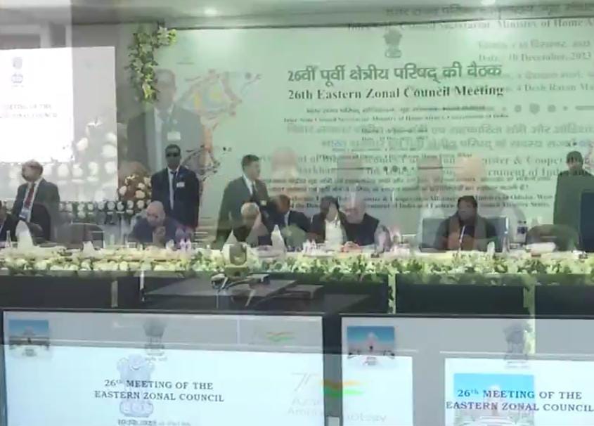 एनडीए से अलग होने के बाद पहली बार आमने-सामने हुए सीएम नीतीश और अमित शाह,मुस्कुराते हुए नजर आए दोनों नेता 1 IMG 20231210 WA0016