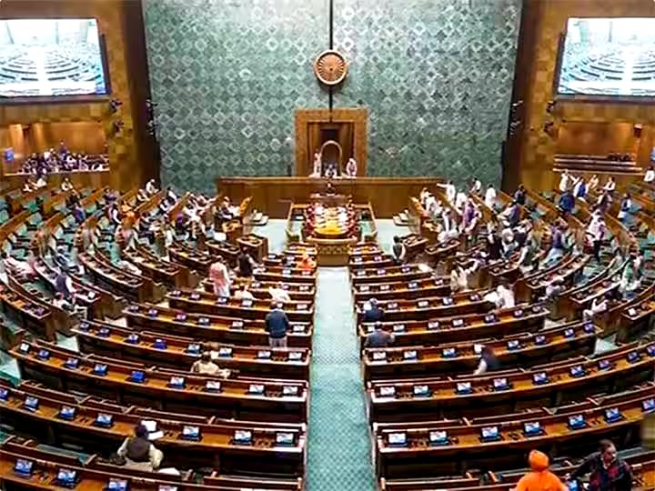 डिंपल यादव समेत 41 MP आज फिर हुए सस्पेंड,अब तक का भारतीय संसद के इतिहास में सबसे बड़ा हुआ एक्शन 1 IMG 20231219 WA0010