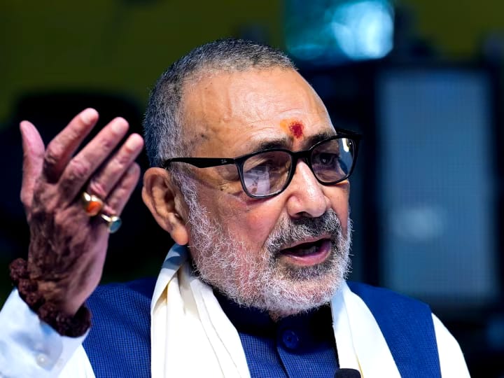 लालू-नीतीश ने इंडिया गठबंधन के प्रेस कॉन्फ्रेंस को किया बायकॉट तो बोले गिरिराज सिंह-गठबंधन टोटल फेल है,बस खाओ-पियो और जाओ.. 1 IMG 20231220 WA0004