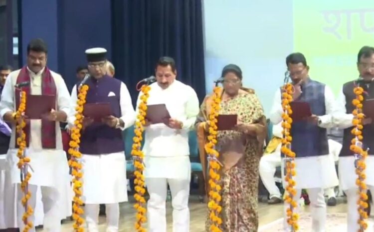 मध्य प्रदेश सरकार में 28 मंत्रियों ने आज ली शपथ,जातीय समीकरण का बीजेपी ने रखा है पूरा ध्यान