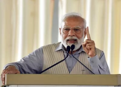 विनेश फोगाट ने पीएम मोदी को लिखी चिट्ठी,बोली-मैं ध्यानचंद खेल रत्न और अर्जुन अवॉर्ड कर रही हूं वापस 1 IMG 20231225 WA0041