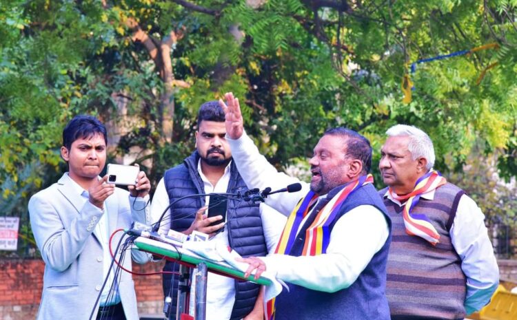 स्वामी प्रसाद मौर्य ने फिर दिया विवादित बयान,कहा-हिंदू धर्म नहीं एक धोखा है यह कुछ लोगों के लिए धंधा है