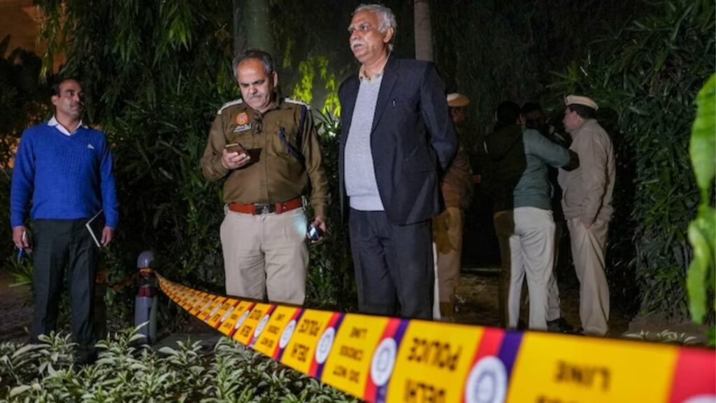 इजराइल ने भारत में रह रहे अपने नागरिकों के लिए जारी की एडवाइजरी,कल देर शाम दिल्ली में इजरायली दूतावास के पास हुआ था विस्फोट 1 IMG 20231227 WA0010