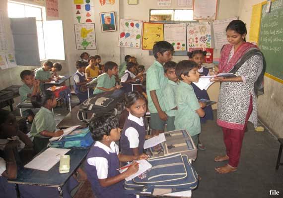 अब शिक्षकों को जल्दी नहीं मिलेगी छुट्टी,केके पाठक ने डीएम और डीडीसी को भेजा पत्र