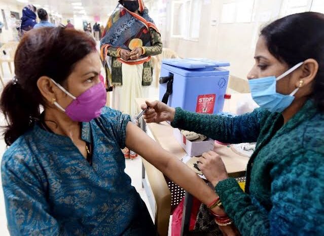 कोरोना ने फिर से ली भयावह रूप,पिछले 24 घंटों में 602 नए मामले आए सामने