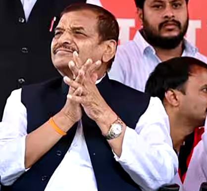 दो सीटों पर चुनाव लड़ सकते हैं अखिलेश यादव,धर्मेंद्र यादव बदायूं से हीं लड़ेंगे चुनाव! 1 IMG 20240108 WA0008