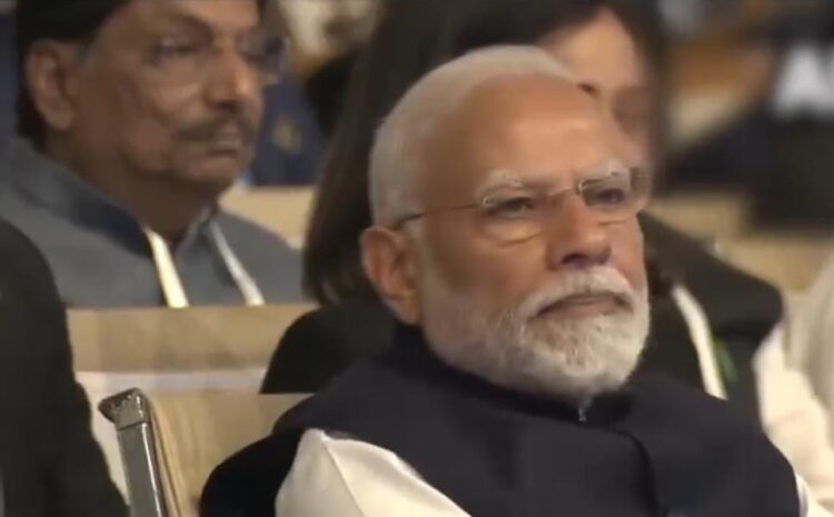 मुकेश अंबानी ने वाइब्रेंट गुजरात कार्यक्रम में की पीएम मोदी की तारीफ,कहा-नरेंद्र मोदी भारतीय इतिहास के सबसे सफल पीएम