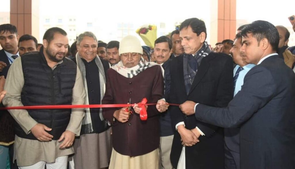 नीतीश-तेजस्वी ने आज किया श्री राम जानकी मेडिकल कॉलेज अस्पताल का उद्घाटन,कहा-यह तो शुरुआत है अभी और बहुत कुछ देंगे.. 1 IMG 20240121 WA0016