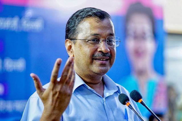 AAP के 7 विधायकों को खरीदने की हुई कोशिश,दिया 25 करोड़ का ऑफर,केजरीवाल ने बीजेपी पर लगाया गंभीर आरोप