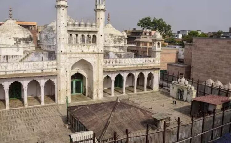 वजूखाने की सर्वे रिपोर्ट के लिए हिंदू पक्ष ने सुप्रीम कोर्ट में दायर की याचिका