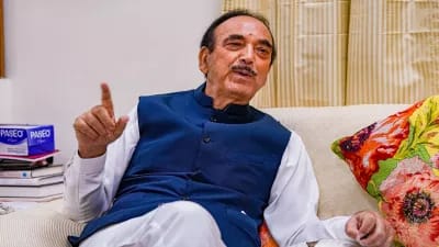 गुलाम नबी आजाद ने किया कांग्रेस पर तंज,कहा-एकजुटता तो उसी दिन टूट गई जब कांग्रेस ने अकेले यात्रा प्रारम्भ की
