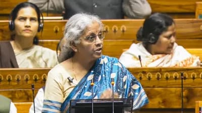 बजट भाषण में बोली वित्त मंत्री-लोगों की आकांक्षाओं को पूरा करेगी आर्थिक नीति