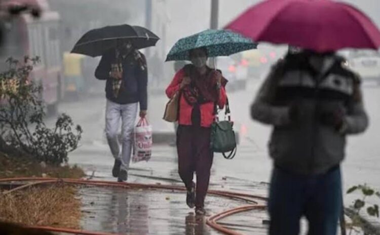 राजधानी पटना समेत बिहार के कई जिलों में आज सुबह से हो रही है बारिश,मौसम विभाग ने जारी किया अलर्ट
