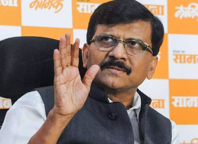 पूर्व सीएम कमलनाथ के भाजपा ज्वाइन करने वाली खबर पर बोले संजय राउत-ऐसे लोग बेईमान और बेवफा होते हैं