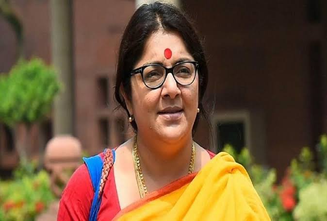  लॉकेट चटर्जी ने ममता बनर्जी पर लगाई गंभीर आरोप,बोलीं-CM ममता चला रहीं हैं मुगलिया राज