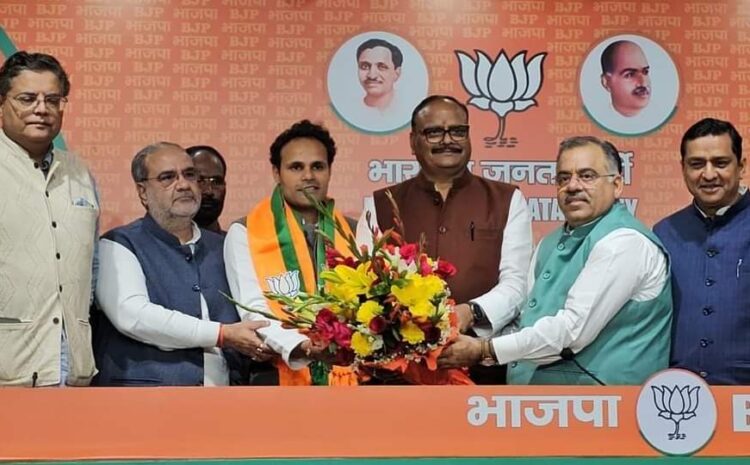  BSP छोड़ बीजेपी में शामिल हुए सांसद रितेश पांडे