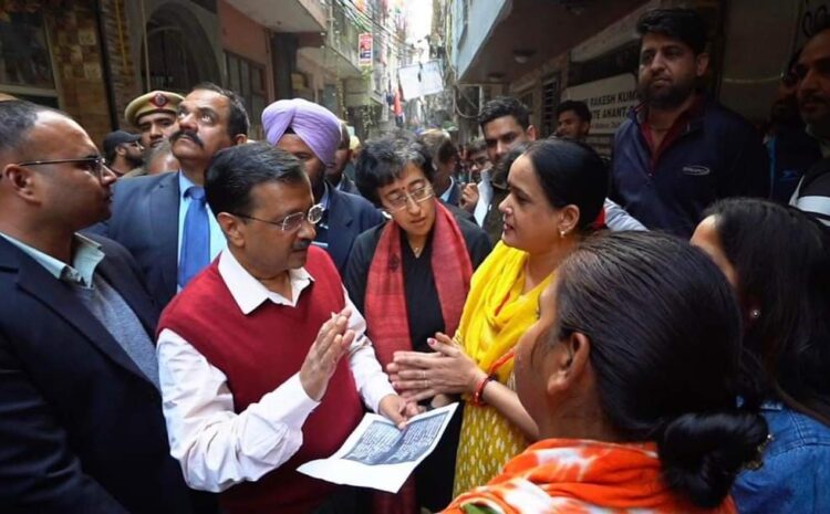 सड़क पर उतरे दिल्ली के सीएम केजरीवाल,10 लाख लोगों को दिया बिजली बिल माफ कराने का भरोसा
