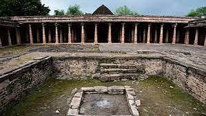  आज से शुरू होगी भोजशाला का सर्वे,खुदाई के लिए धार पहुंची टीम