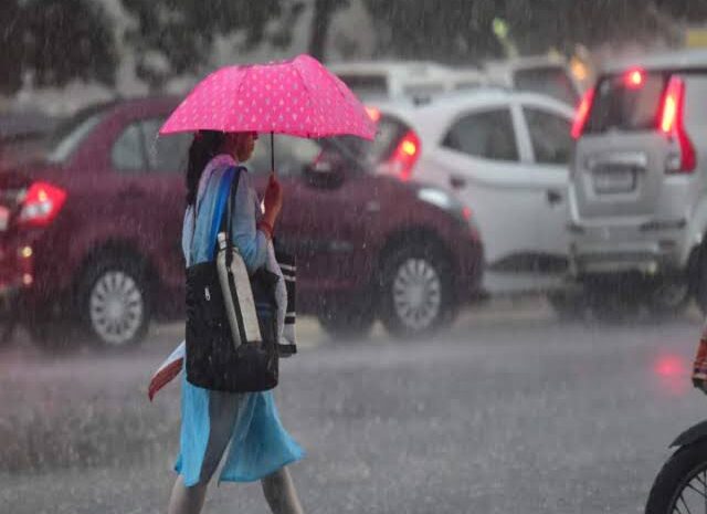  उत्तर भारत के कई राज्यों में बारिश के साथ पड़ सकते हैं ओले,यूपी समेत कई राज्यों में भी होगी बारिश