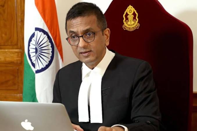 न्यायपालिका को कमजोर करने की कोशिशों पर 21 पूर्व न्यायाधीशों ने जताई चिंता,सीजेआई को लिखा पत्र